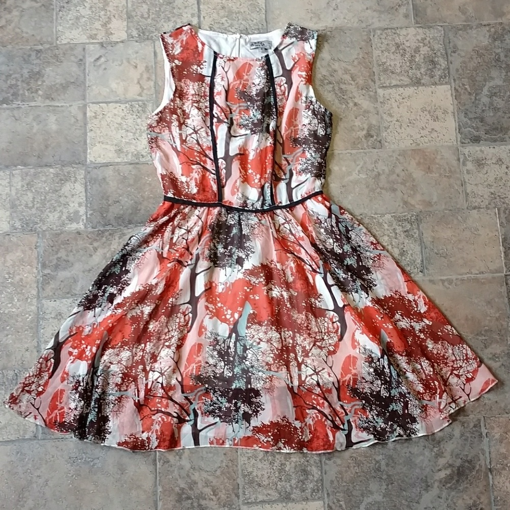 Colorful trees & branches light weight dress size small